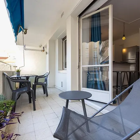 Apartment Studio En Plein Coeur De *