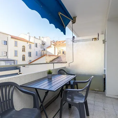 Studio En Plein Coeur De Apartment Cannes
